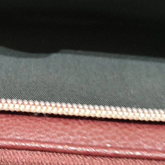 Burgundy Pebbled Faux Leather Zip Wallet Embroidered Wristlet Card Organizer - Picture 7 of 7